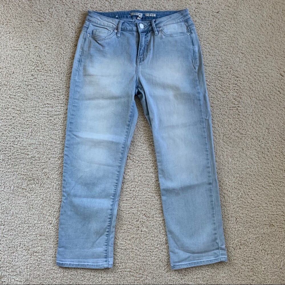 Calvin Klein Cropped Straight Jeans